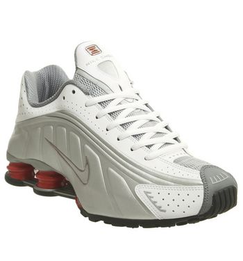 Nike Shox R4